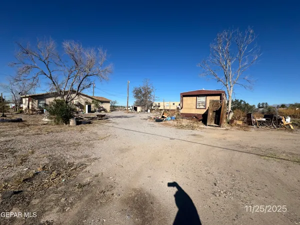 $59,590 | 100 Thompson, Mesquite, NM 88048