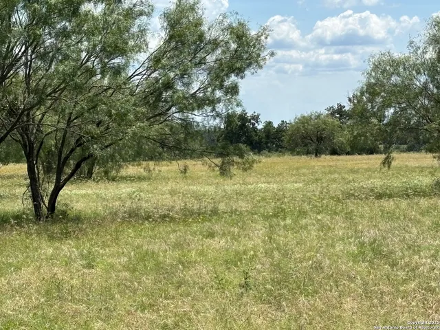 $129,000 | 92 Ridge Loop, Rio Frio, TX 78879