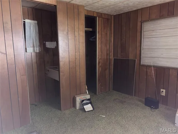 $20,000 | 218 East Jefferson Street, Girard, IL 62640