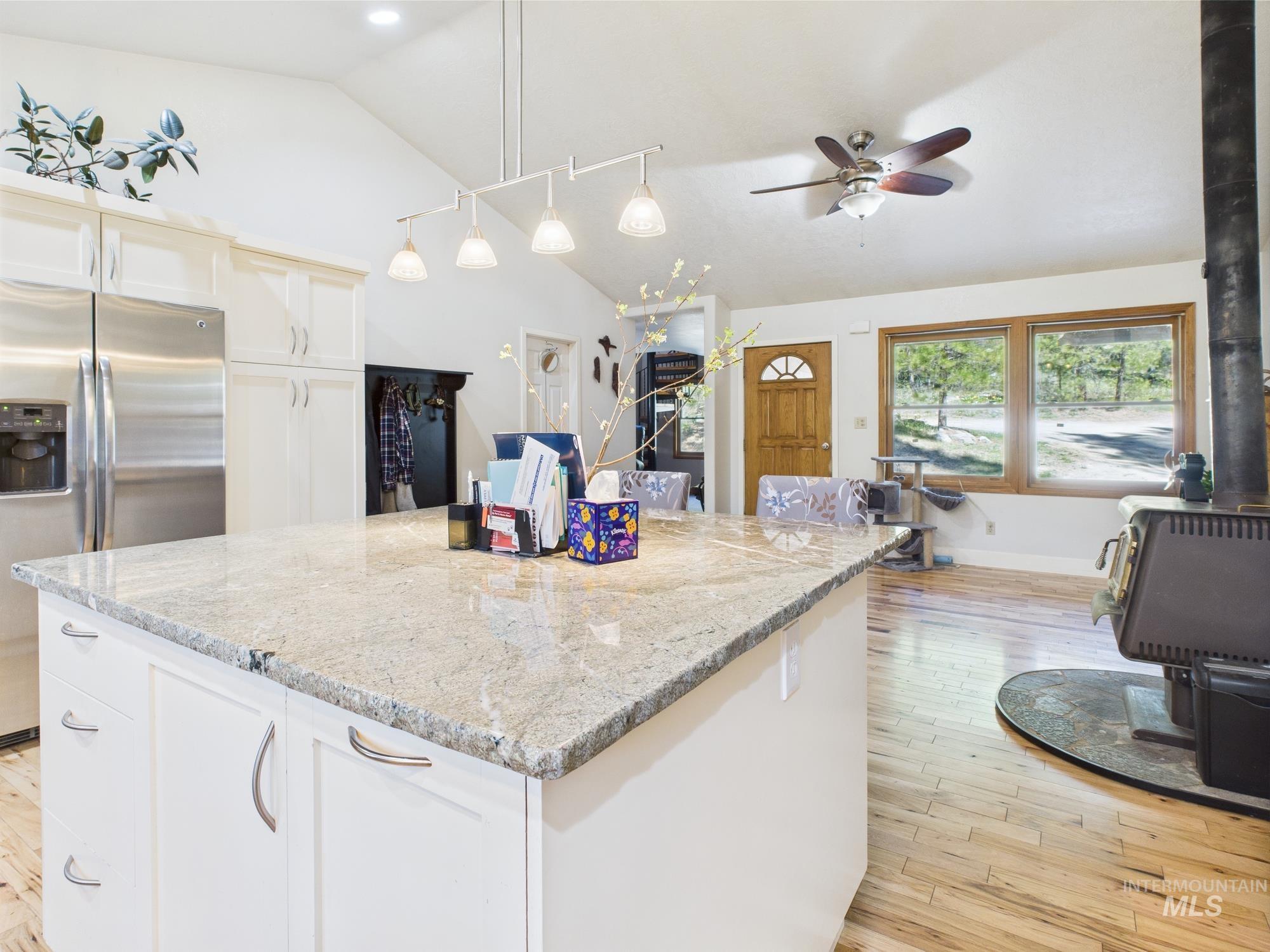 9 Pond Overlook Boise, ID 83716 - Photo 10 of 36