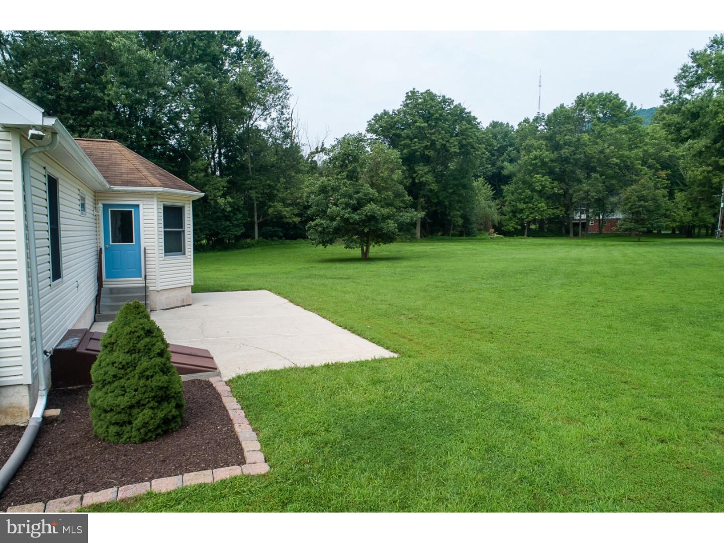 3701 Bittersweet Road Center Valley, PA 18034 - Photo 6 of 25 Gallery Image 6