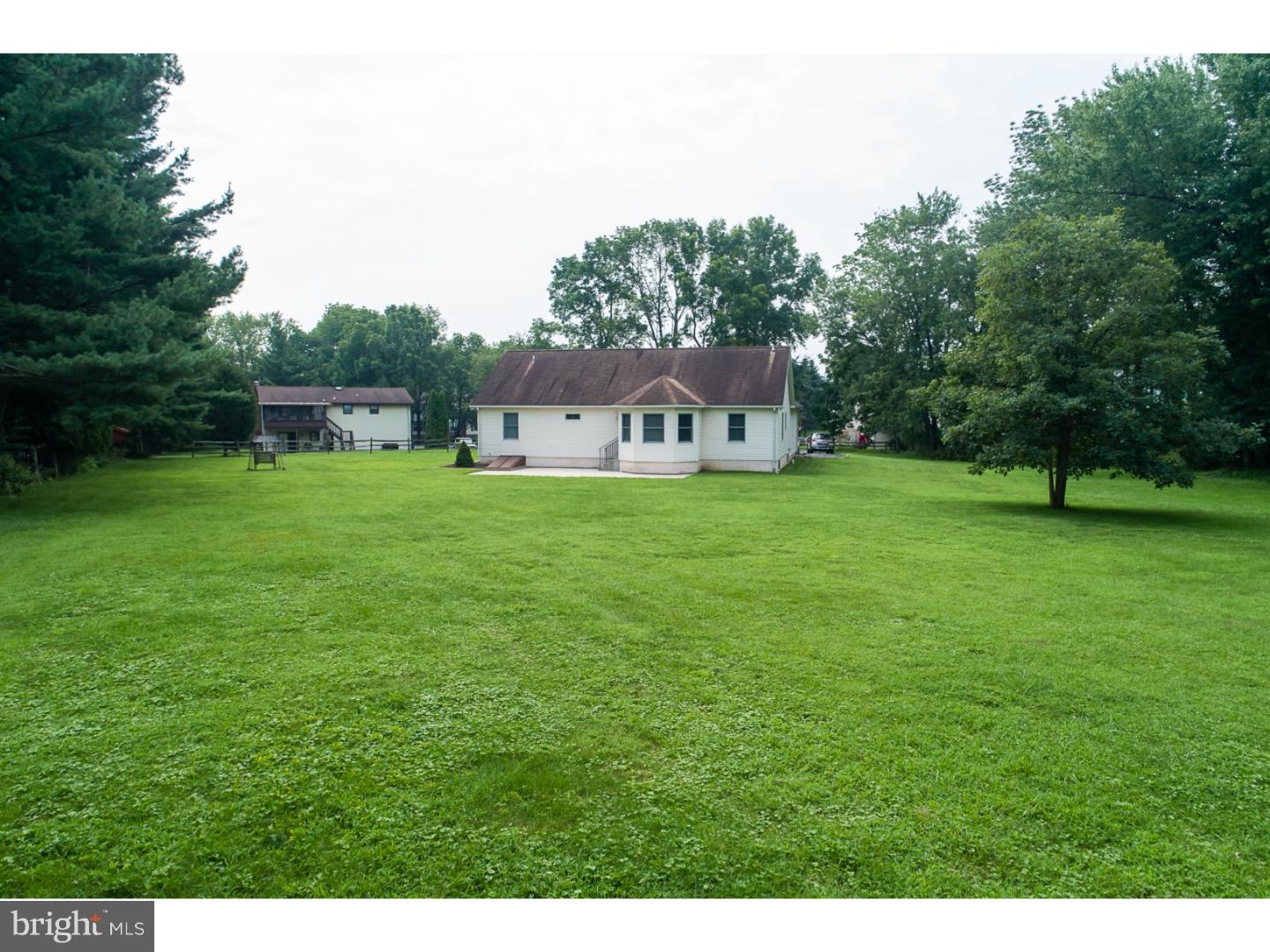 3701 Bittersweet Road Center Valley, PA 18034 - Photo 7 of 25 Gallery Image 7