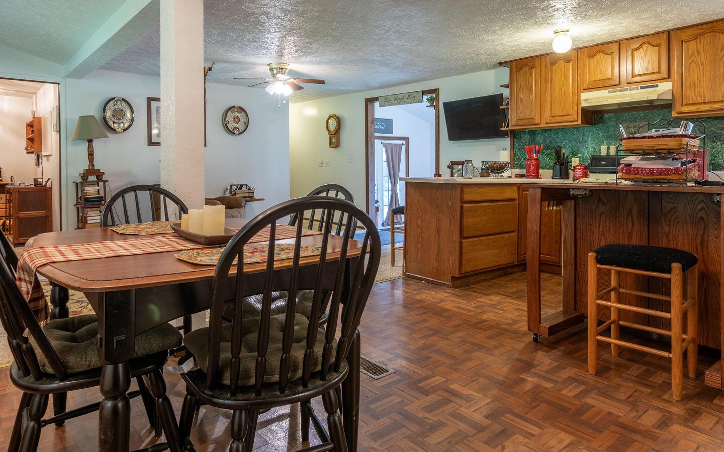 13570 Big Cola Road Rockbridge, OH 43149 - Photo 24 of 63 34
