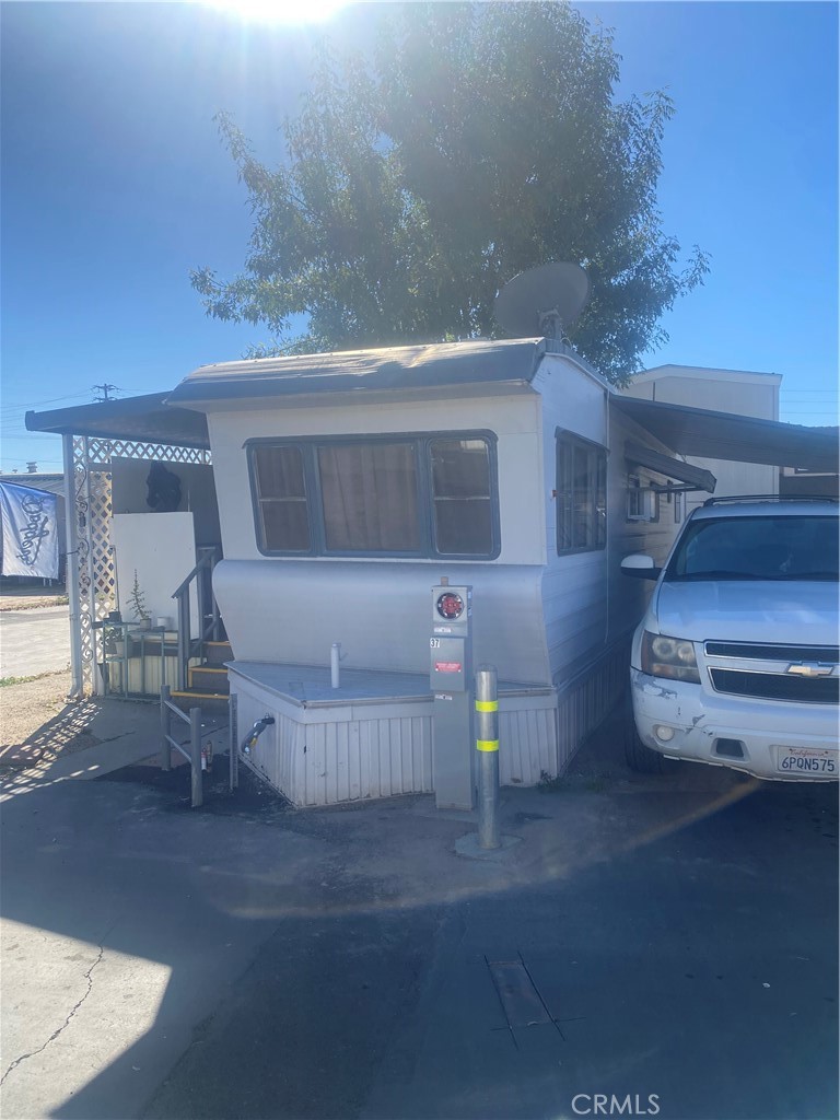 4849 Peck Road, Unit 37 El Monte, CA 91732 - Photo 4 of 10 Plenty of room for a large SUV. Recent upgrade in park for Gas line to homes.