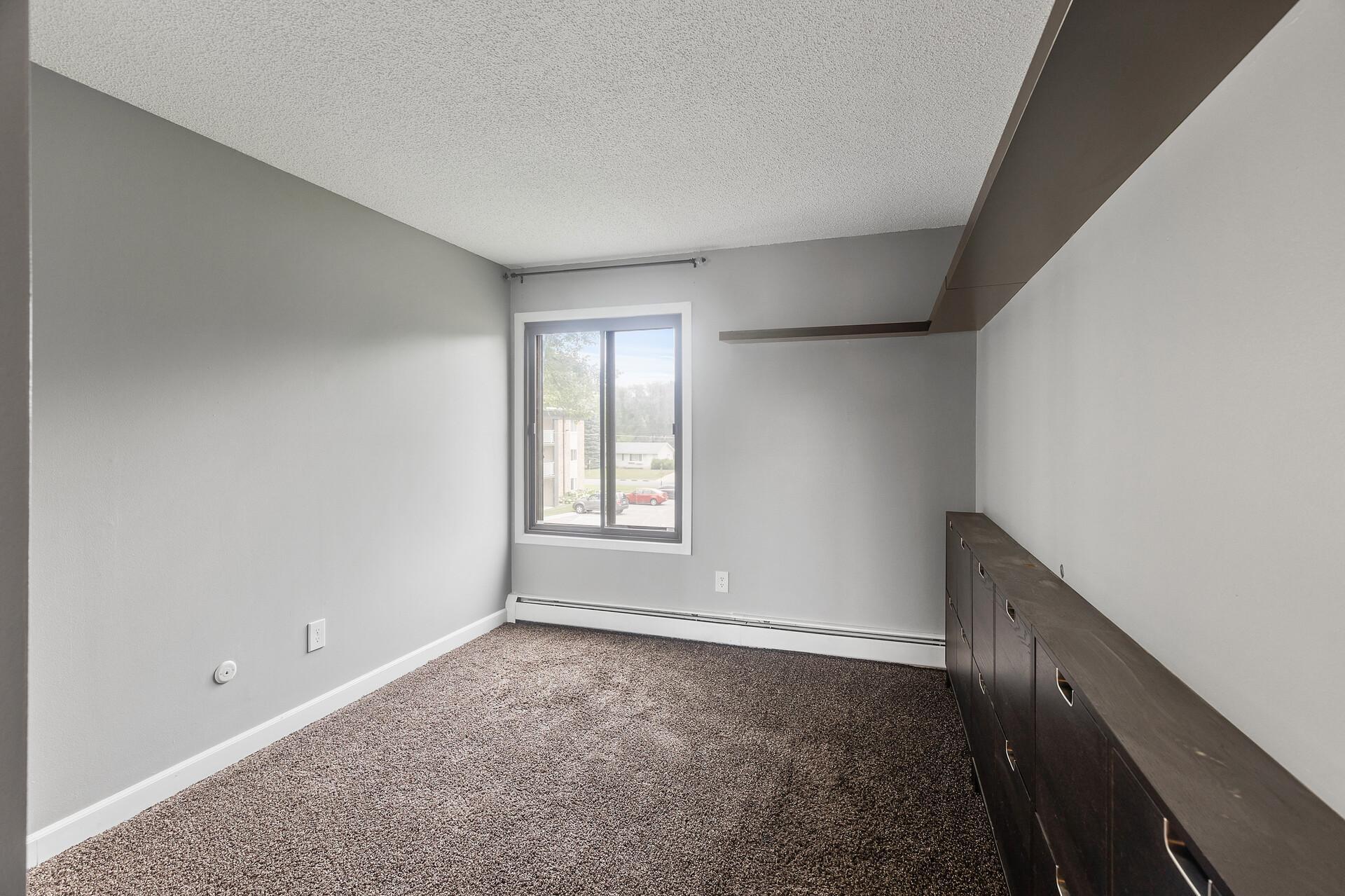 4110 Rahn Road, Unit 223 Eagan, MN 55122 - Photo 16 of 31