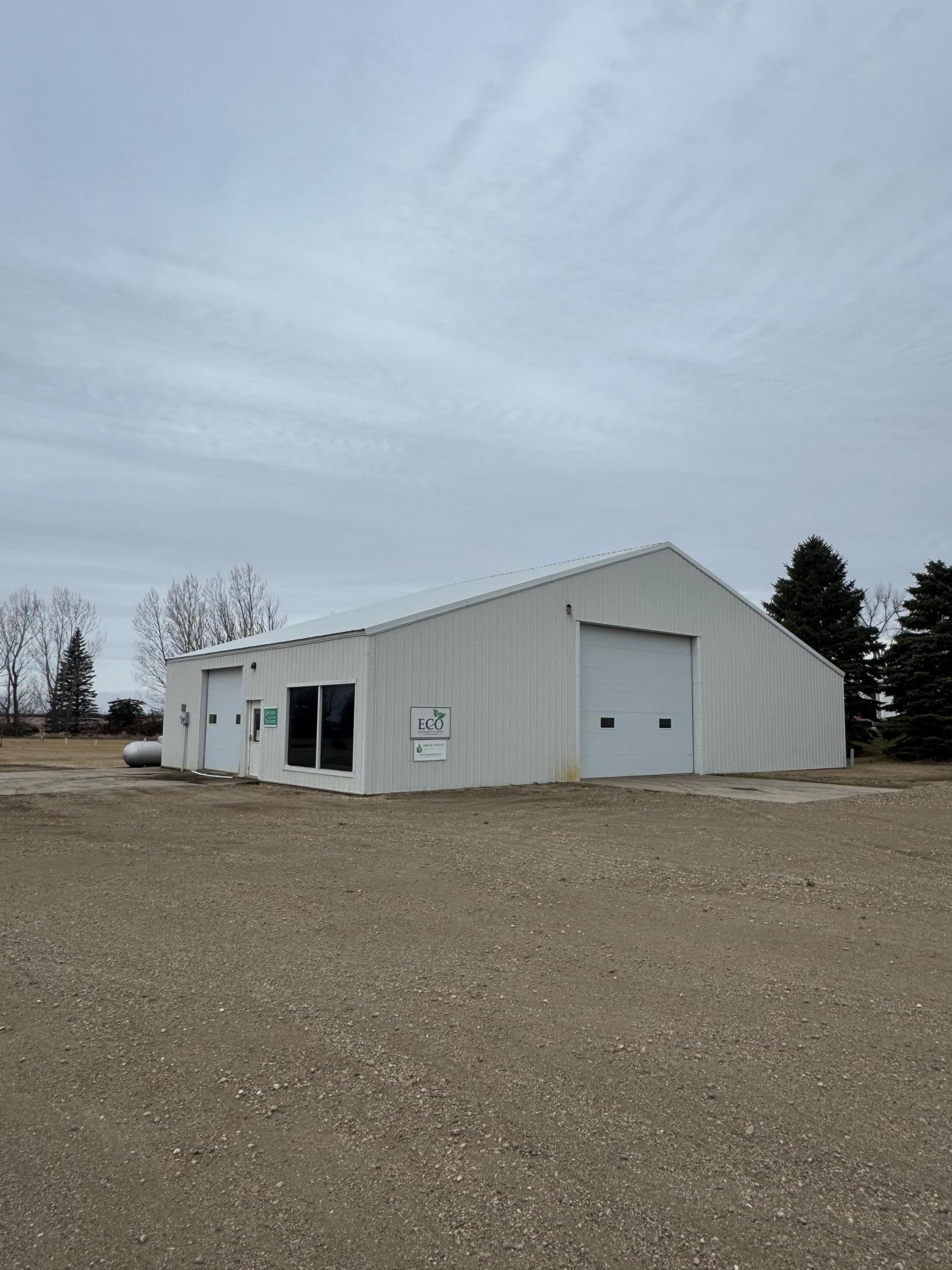 402 Main Avenue Hope, ND 58046 - Photo 29 of 33