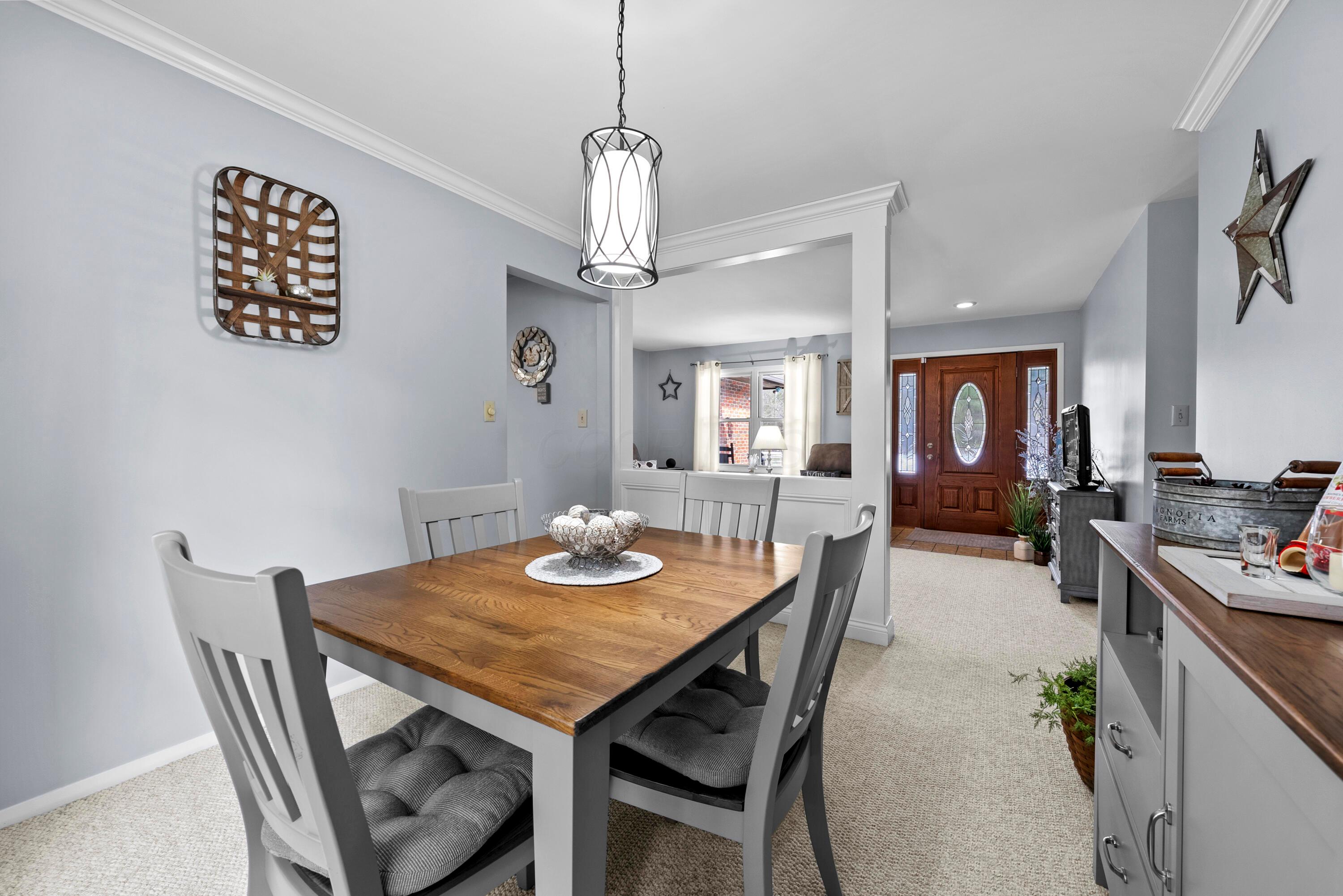 5216 Patrick Road Sunbury, OH 43074 - Photo 6 of 36 Dining Room