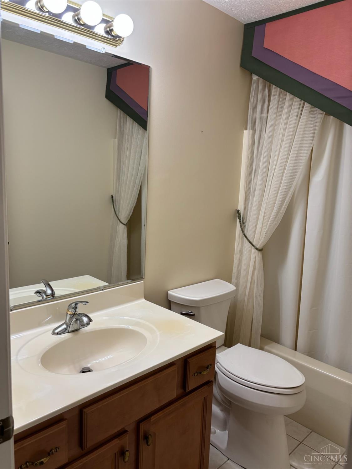 3693 Galbraith Road, Unit 45 Cincinnati, OH 45247 - Photo 13 of 28