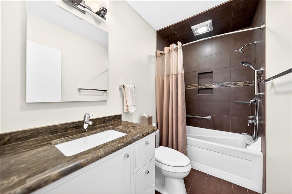 258 Evans Road Zelienople, PA 16063 - Photo 32 of 50 This custom shared all bath services bedrooms 3 & 4