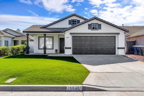 $384,990 | 5545 West Norwich Avenue, Fresno, CA 93722
