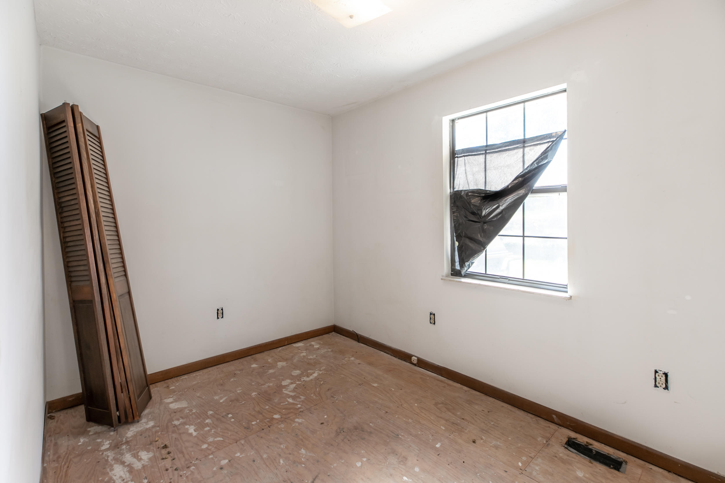 768 Davis Chapel Road La Follette, TN 37766 - Photo 15 of 33 bedroom #3