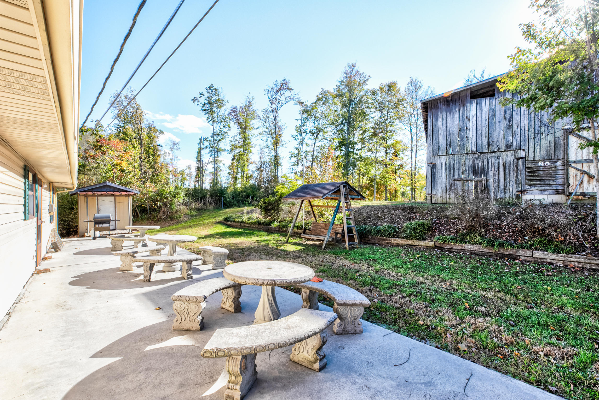 768 Davis Chapel Road La Follette, TN 37766 - Photo 24 of 33 Patio for entertaining