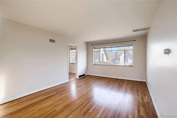 $1,550 | 36 North Washington Street, Denver, CO 80203