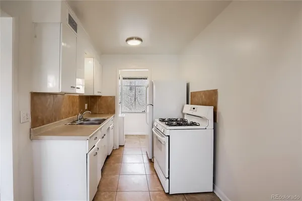 $1,550 | 36 North Washington Street, Denver, CO 80203