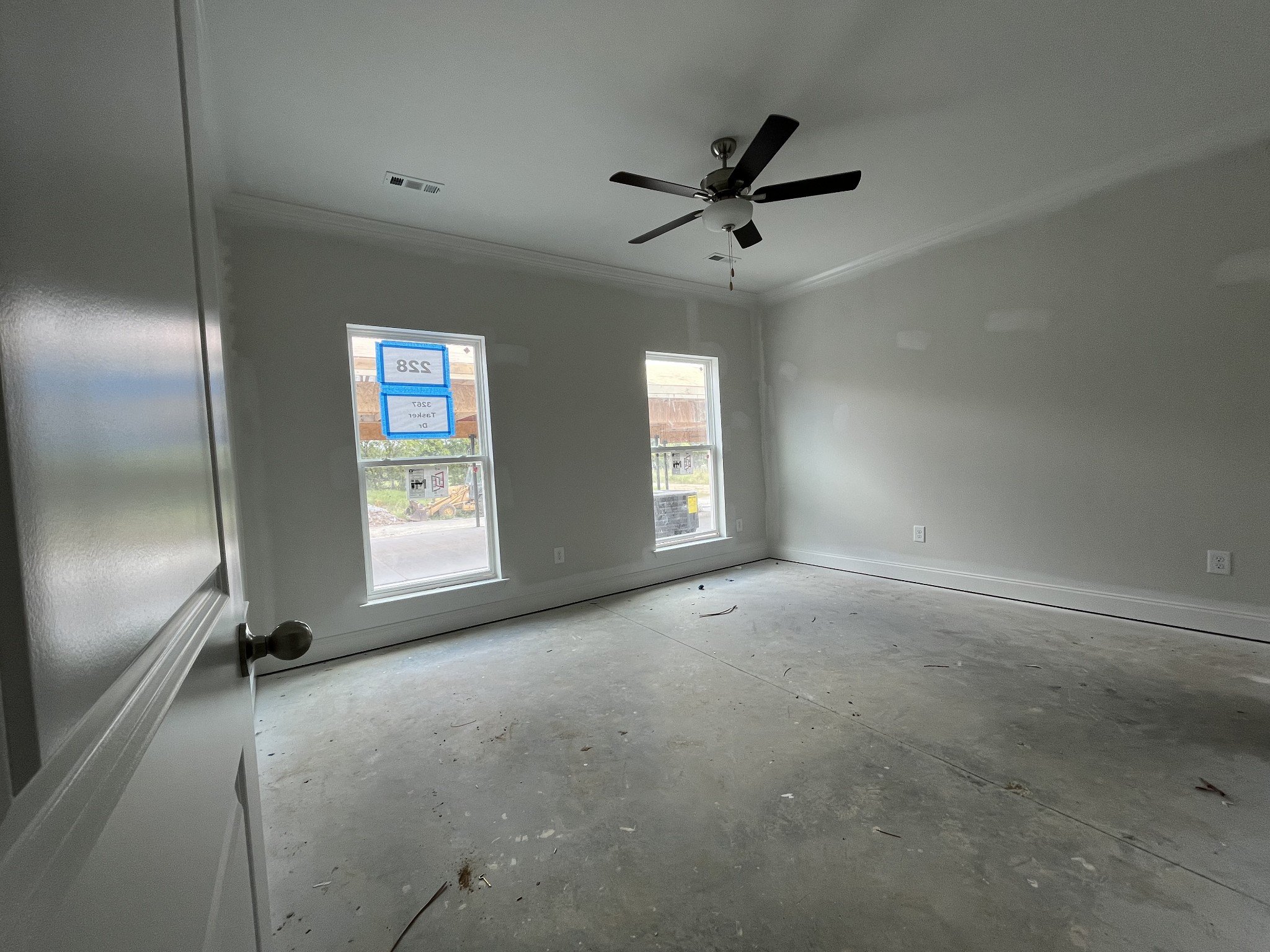 3267 Tasker Drive Nashville, TN 37013 - Photo 6 of 15 a view of a livingroom with a staircase