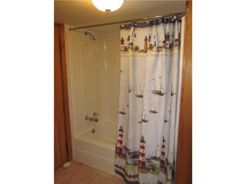42 Back Searsport Road Searsport, ME 04974 - Photo 10 of 22 Bathroom.