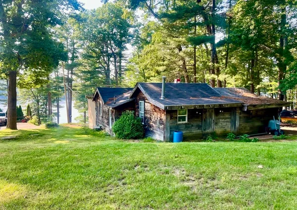 $259,999 | 131 Gleason Avenue, East Brookfield, MA 01515