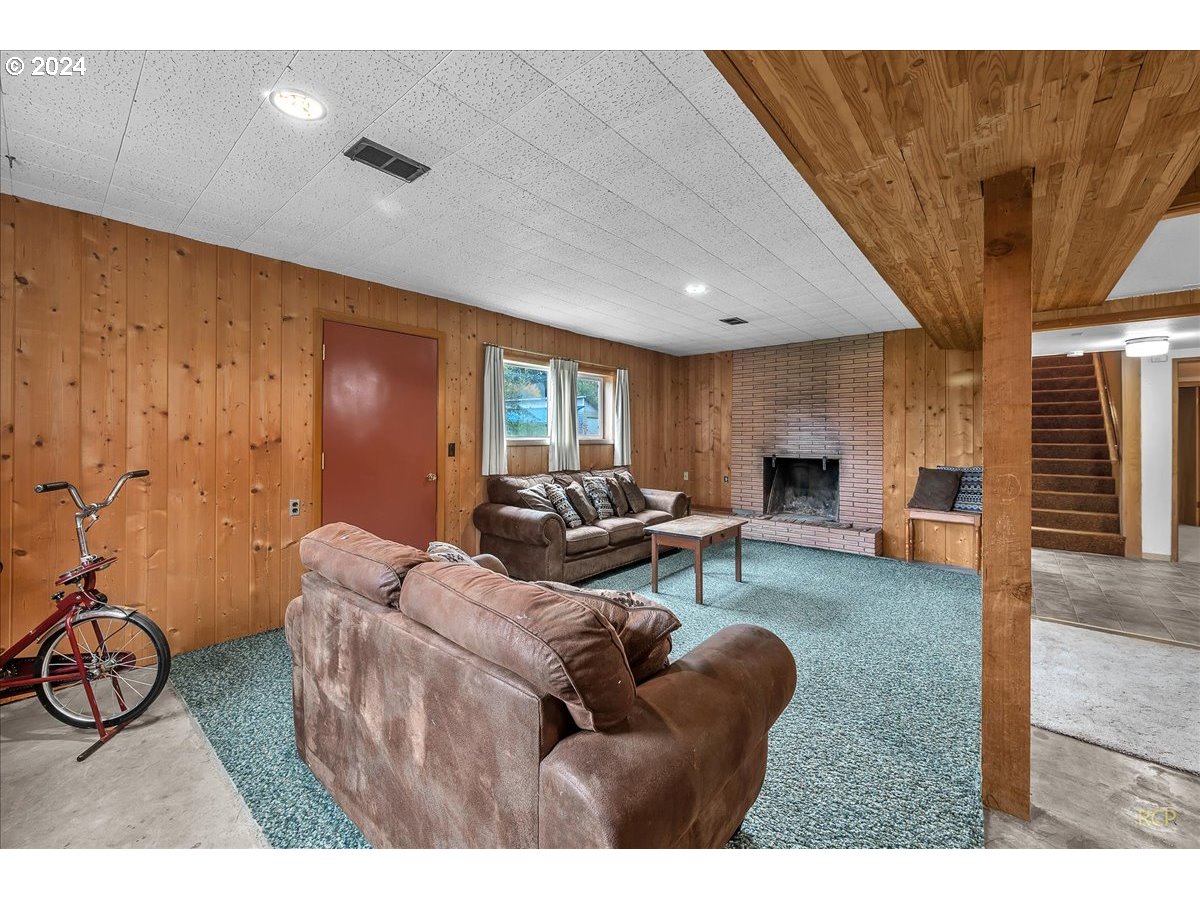 35820 Pittsburg Road St. Helens, OR 97051 - Photo 13 of 23 Gallery Image 13