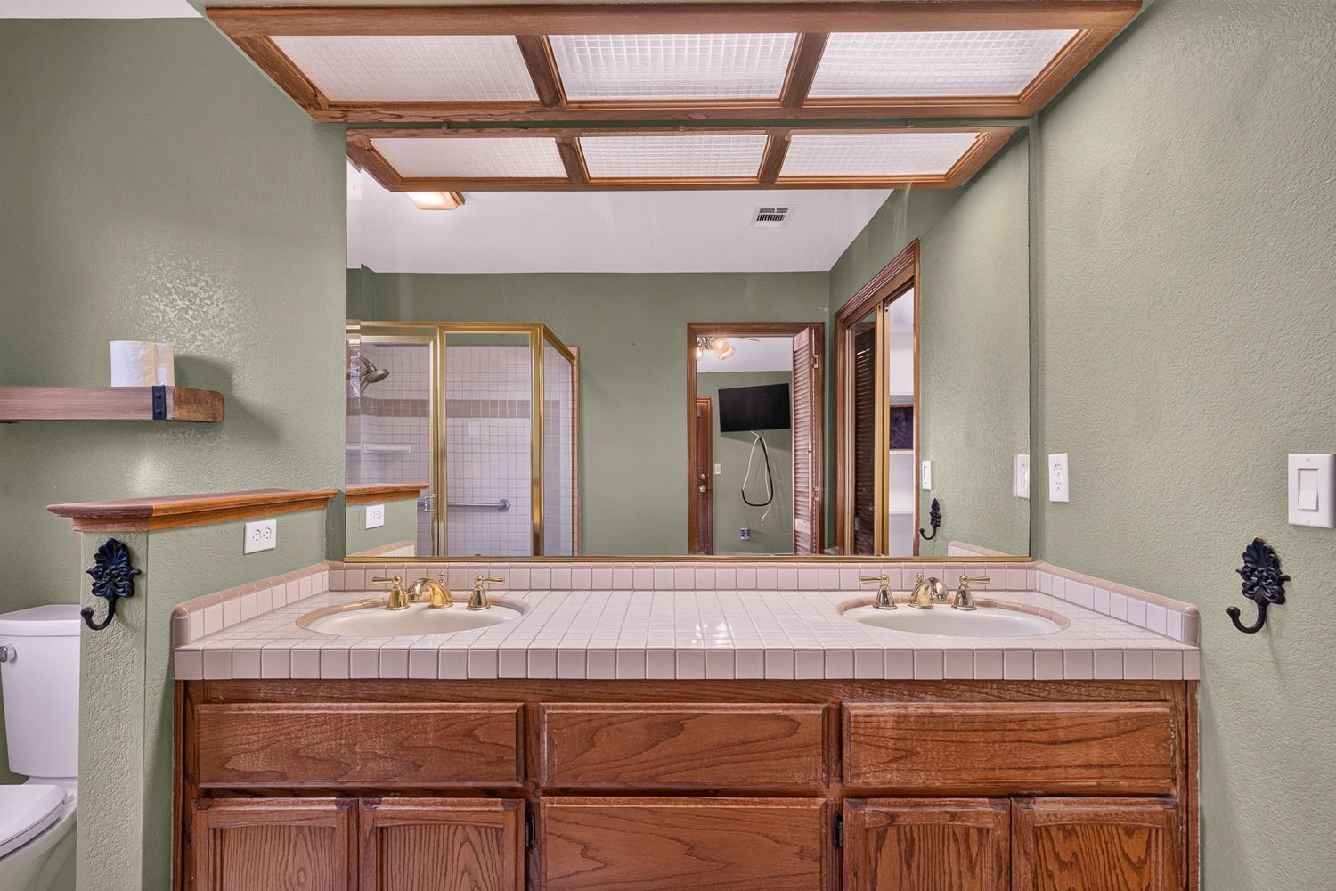 5312 Engle Road Carmichael, CA 95608 - Photo 40 of 60 Gallery Image 40