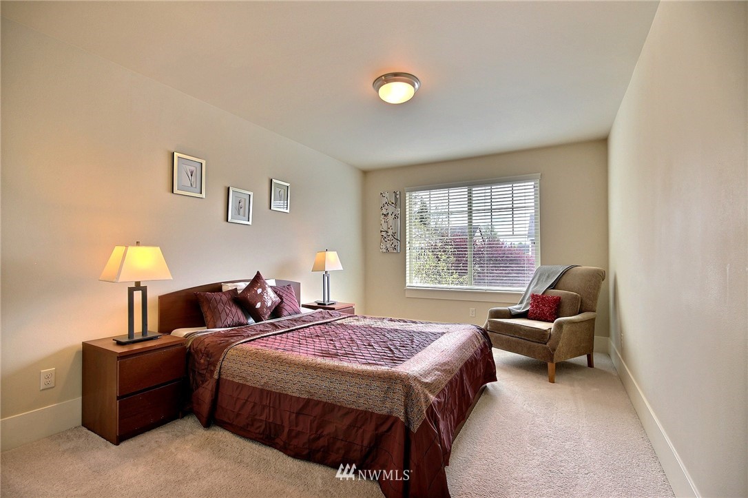 5220 Northeast 11th Court Renton, WA 98059 - Photo 18 of 24