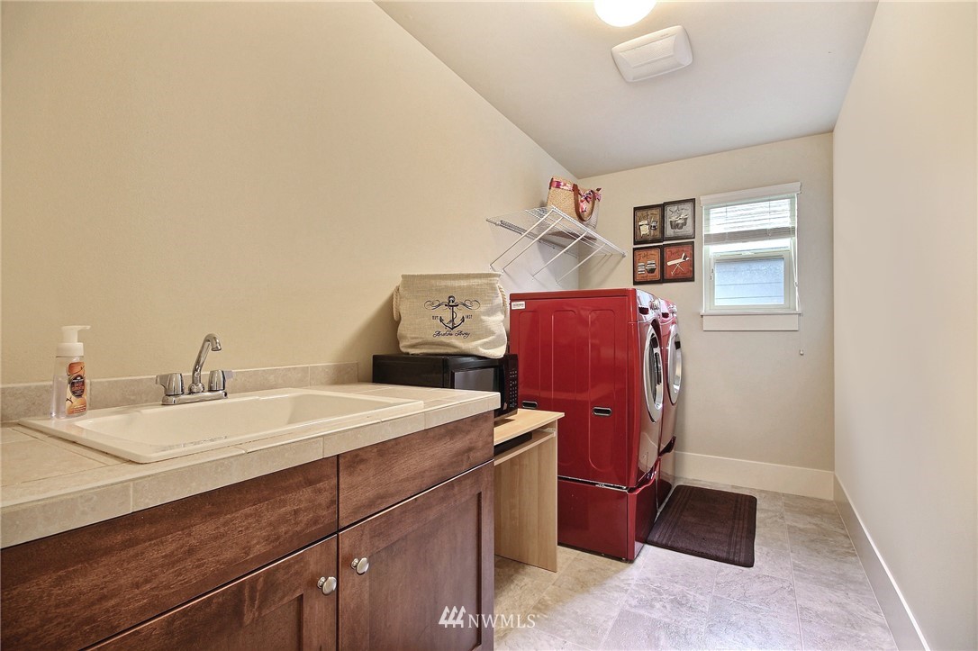 5220 Northeast 11th Court Renton, WA 98059 - Photo 20 of 24