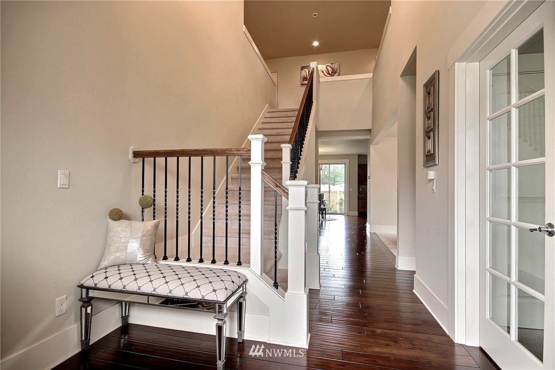 5220 Northeast 11th Court Renton, WA 98059 - Photo 10 of 24
