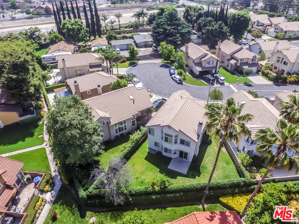 7236 Rancho Rosa Way Rancho Cucamonga, CA 91701 - Photo 4 of 29 Gallery Image 4
