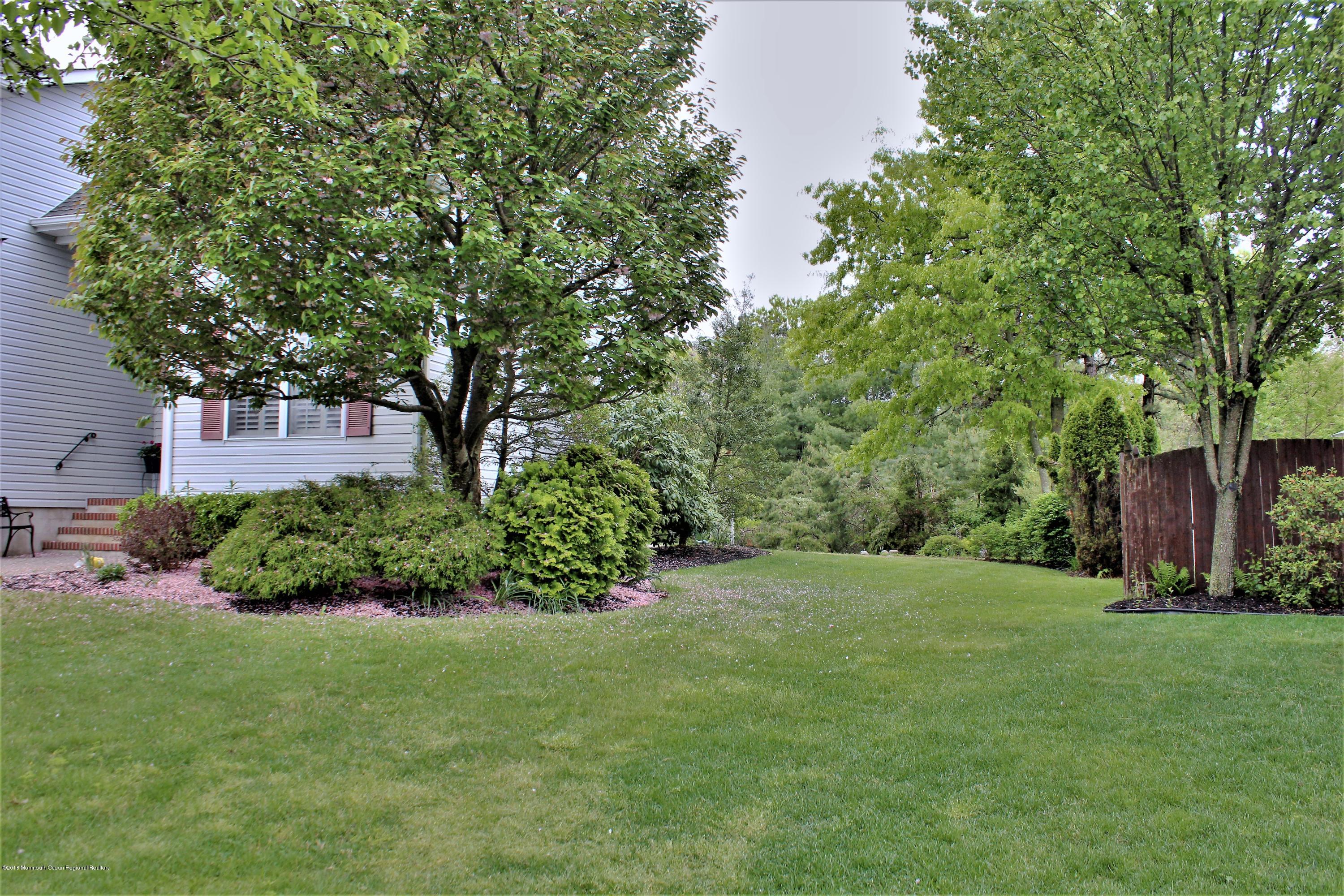 32 Netty Street Howell, NJ 07731 - Photo 3 of 52 front side yard