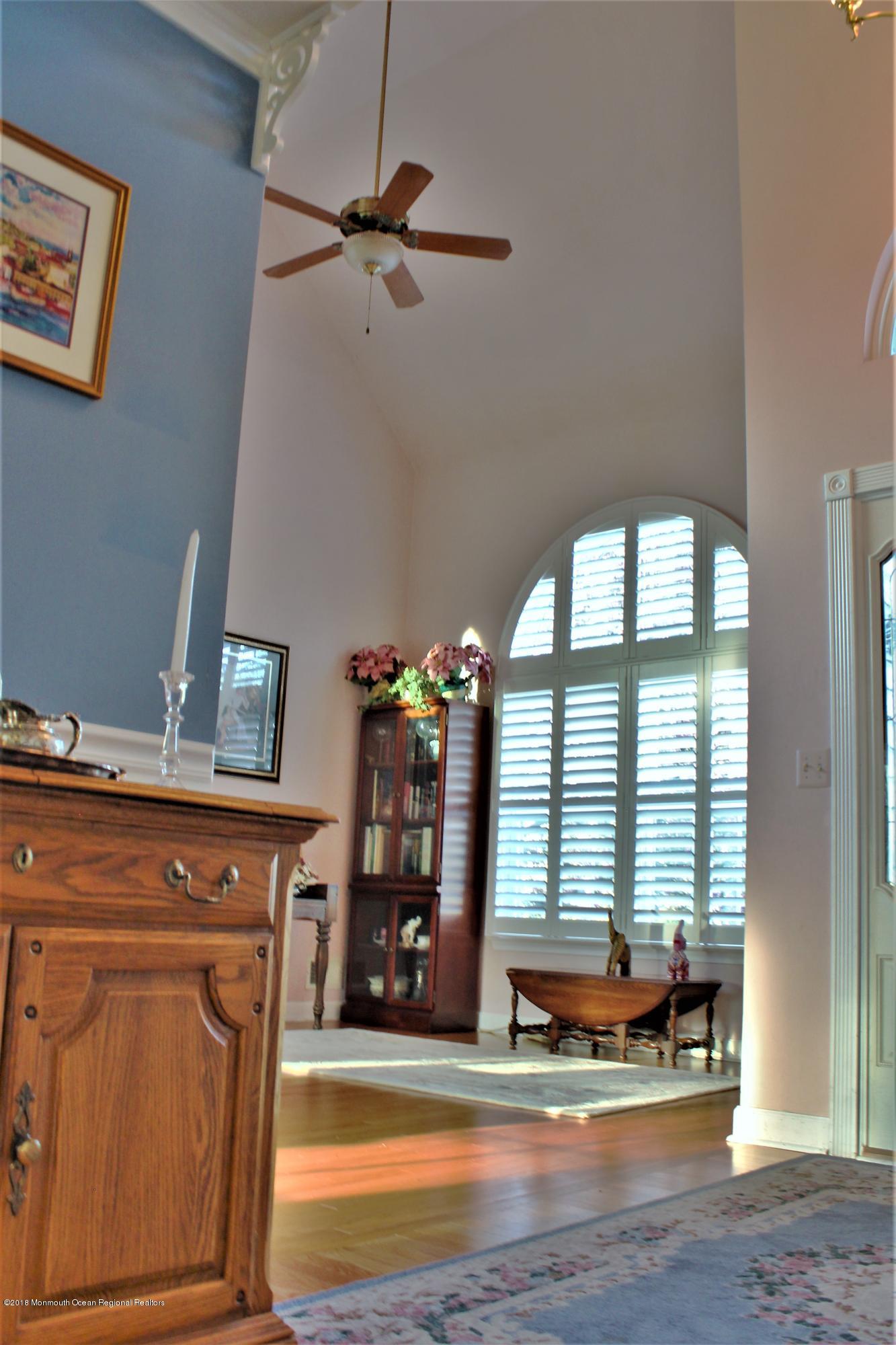 32 Netty Street Howell, NJ 07731 - Photo 8 of 52 27' cielings