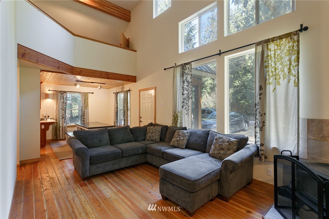 21012 Pinnacle Road Glacier, WA 98244 - Photo 3 of 34 Gallery Image 3
