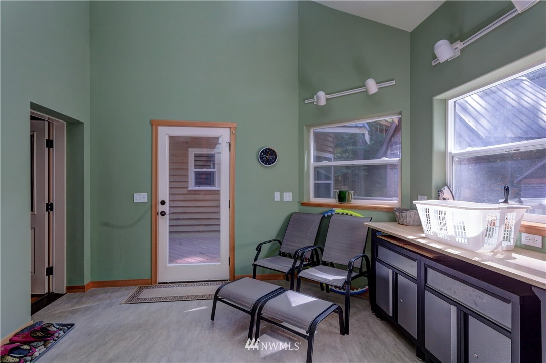 21012 Pinnacle Road Glacier, WA 98244 - Photo 24 of 34 Gallery Image 24