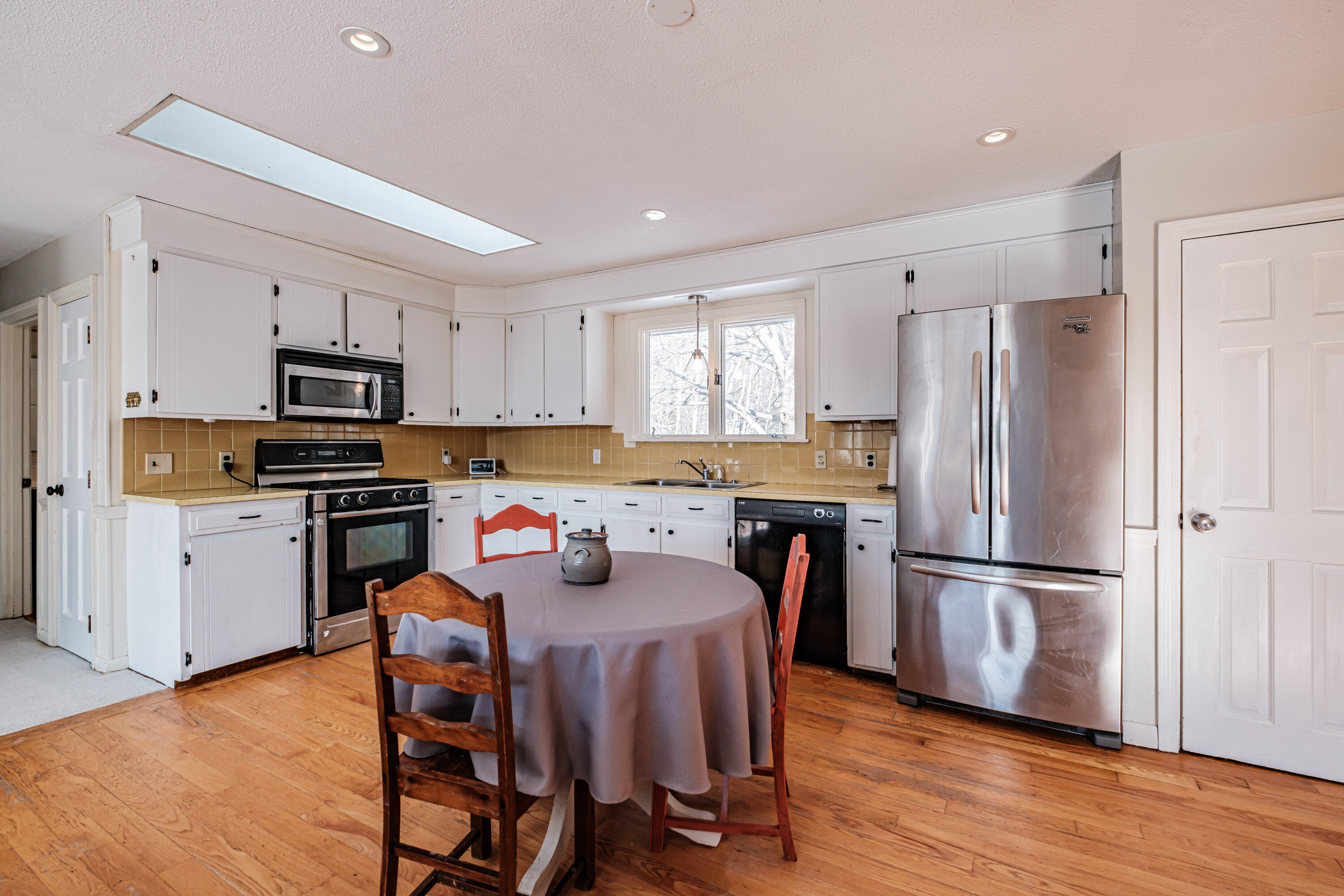 46 Ferry Lane Saco, ME 04072 - Photo 15 of 47 20260123gp-61043