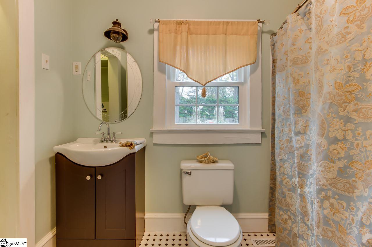108 Babb Street Fountain Inn, SC 29644 - Photo 17 of 31