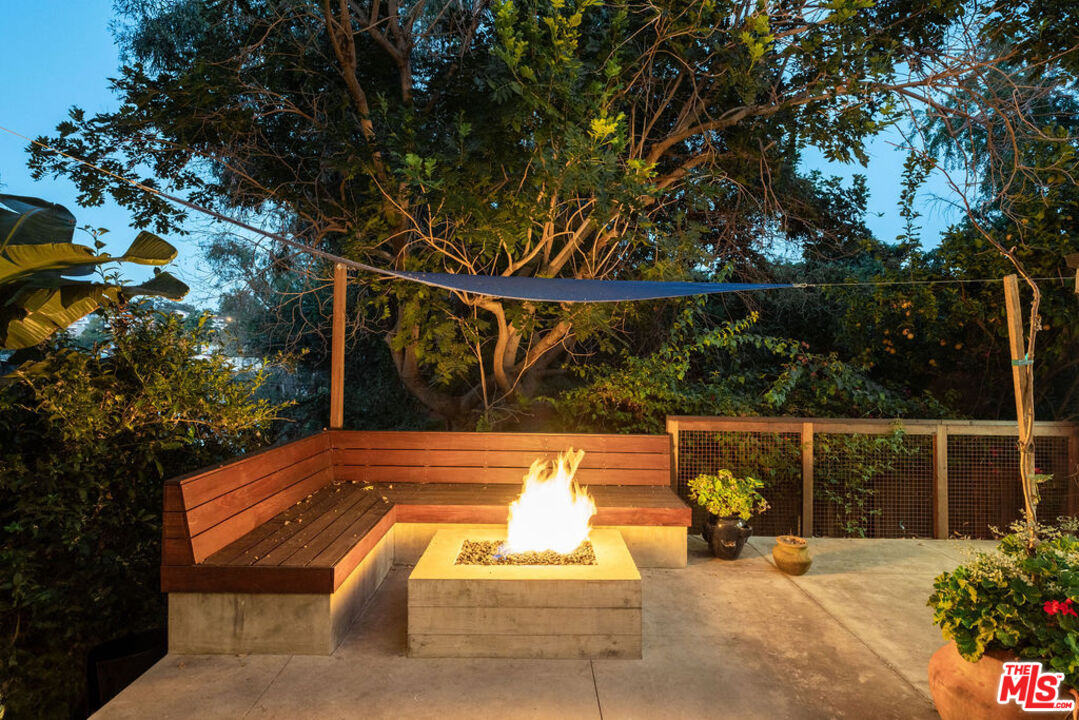 1530 Elevado Street Los Angeles, CA 90026 - Photo 5 of 44 a view of outdoor space with seating area