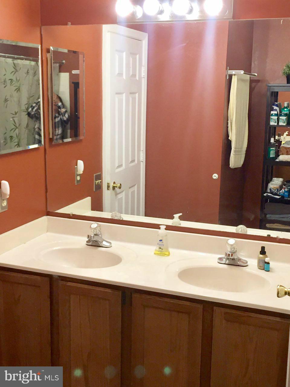 4477 Cole Farm Road Baltimore, MD 21236 - Photo 11 of 27 Bath (Master)