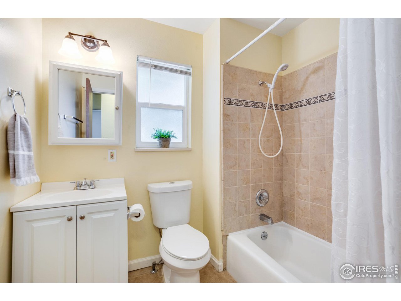 2700 Redwing Road Fort Collins, CO 80526 - Photo 18 of 25 Gallery Image 18