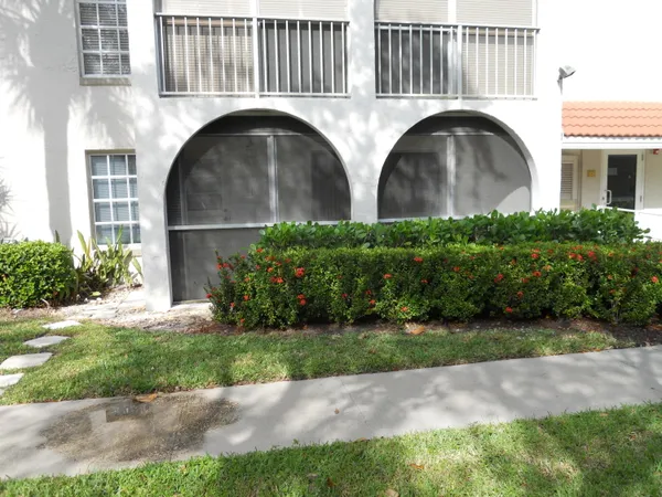 $139,500 | 250 Northeast 20th Street, Unit 123S, Boca Raton, FL 33431