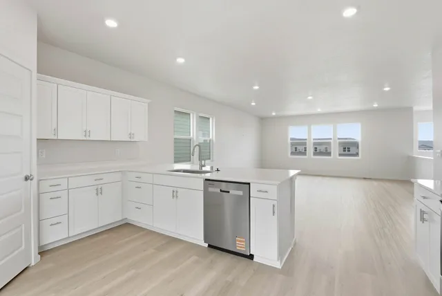 $469,995 | 5215 East McKinnon Lane, Spokane, WA 99217