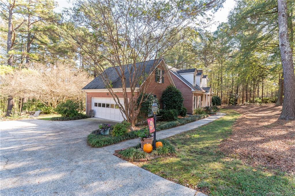 1232 Rosa Drive Monroe, NC 28112 - Photo 8 of 37 Gallery Image 8