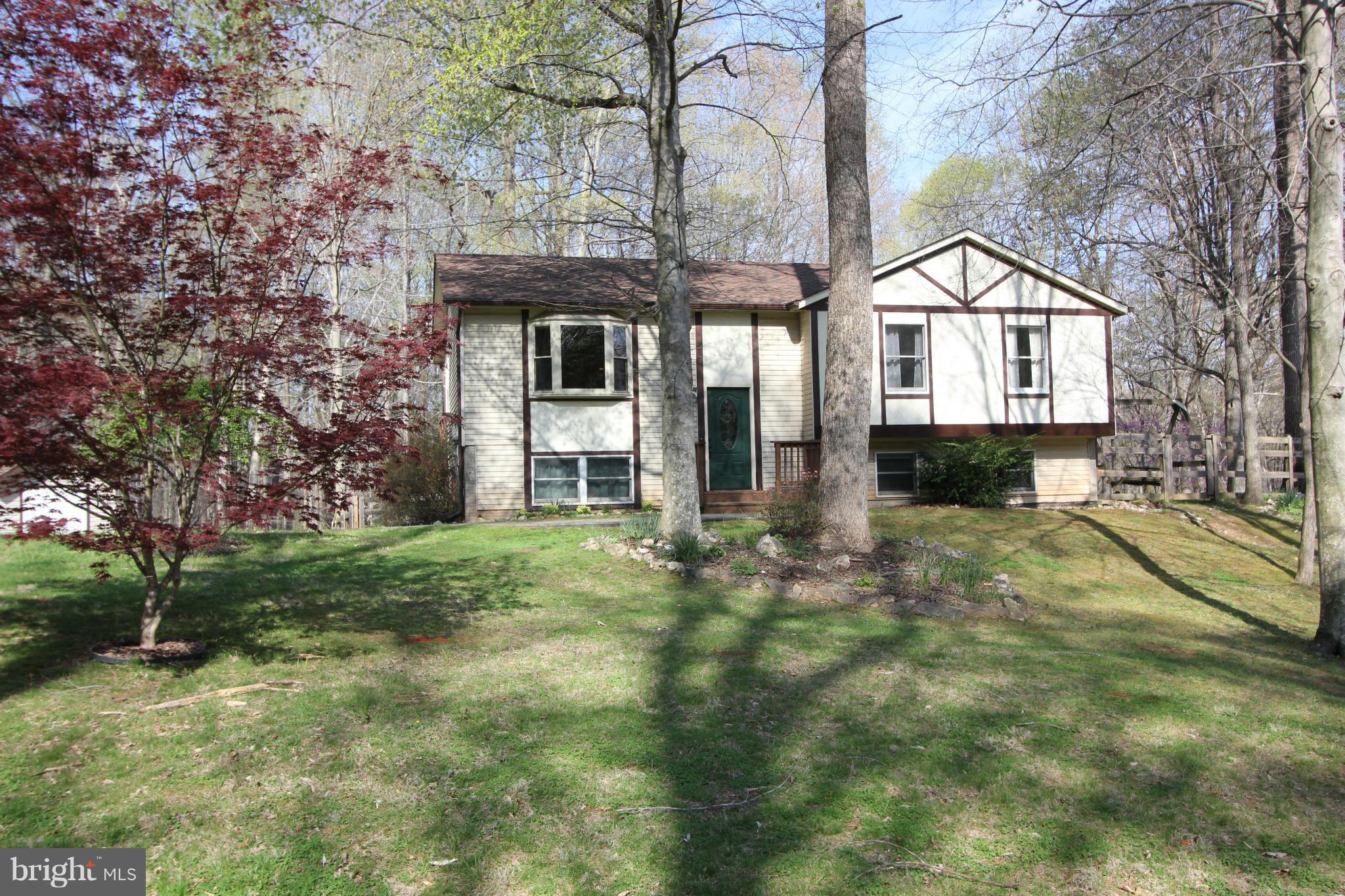 10257 Greystone Road Manassas, VA 20111 - Photo 1 of 19 Exterior (Front)