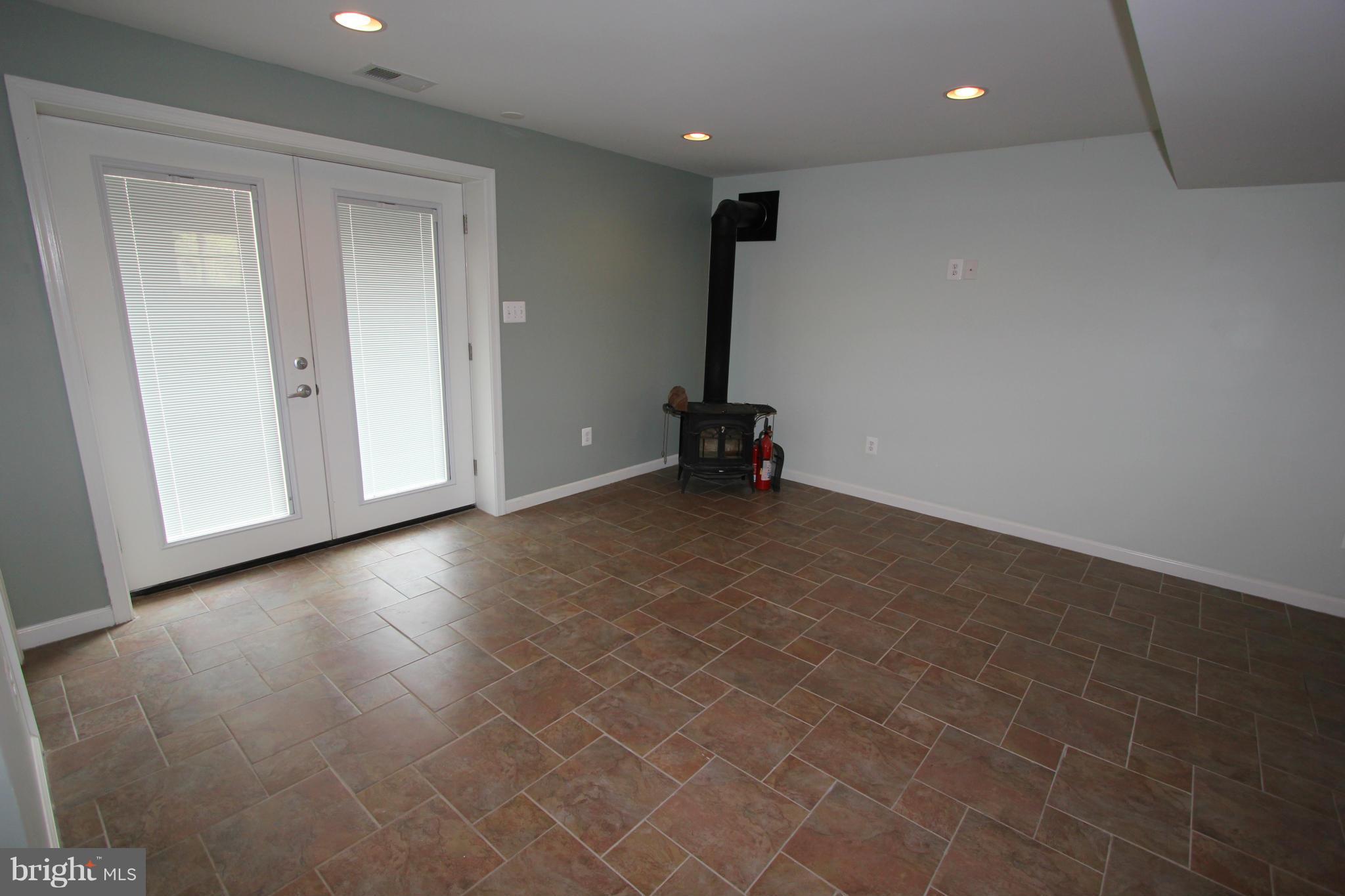 10257 Greystone Road Manassas, VA 20111 - Photo 13 of 19 Rec Room