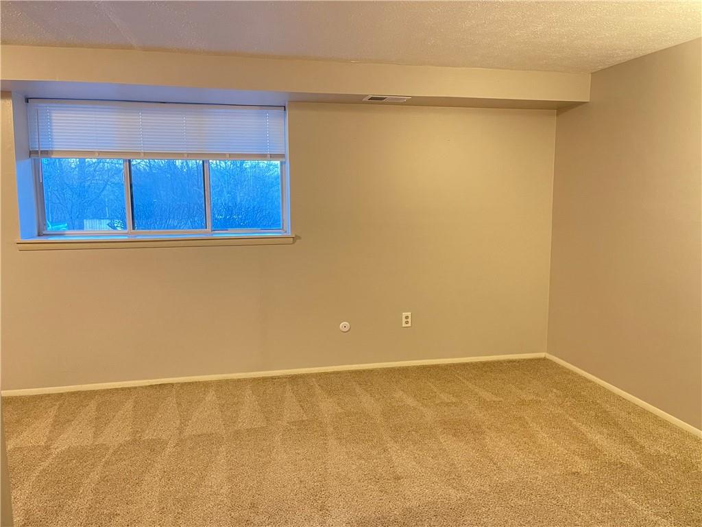 2463 Brook Ledge Road, Unit B12 Bridgeville, PA 15017 - Photo 6 of 17 Gallery Image 6