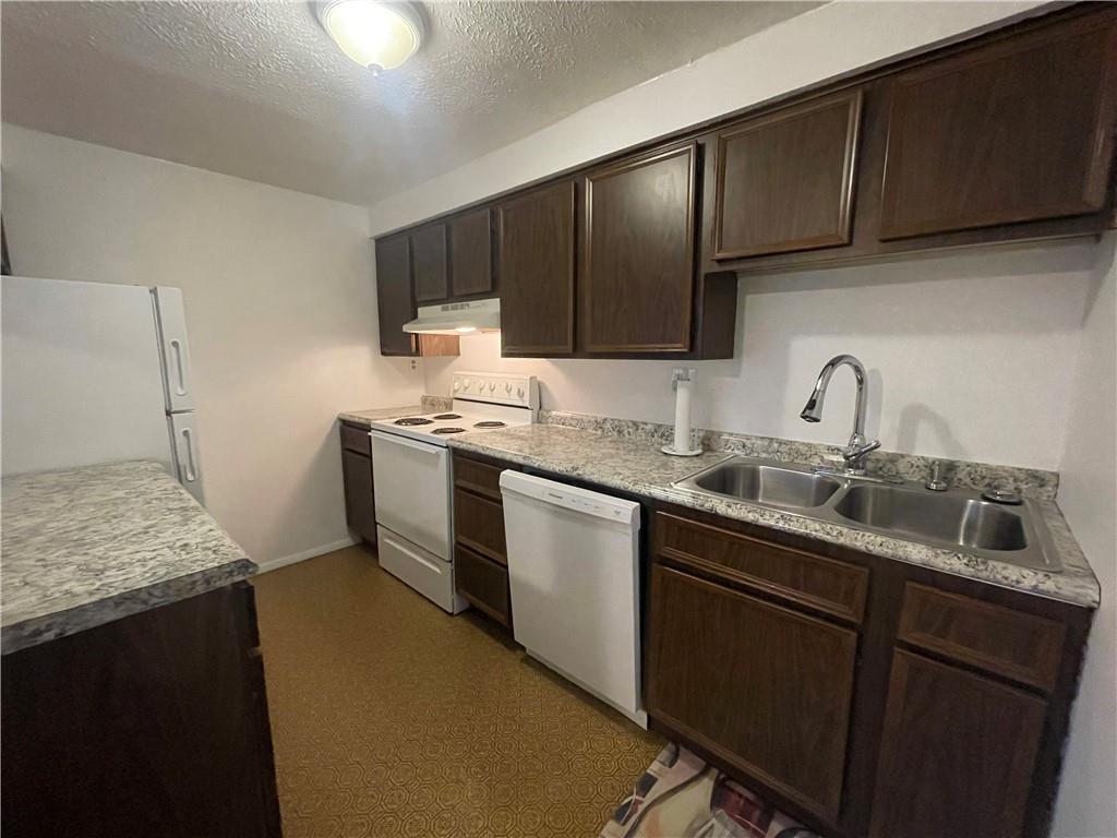 2463 Brook Ledge Road, Unit B12 Bridgeville, PA 15017 - Photo 7 of 17 Gallery Image 7