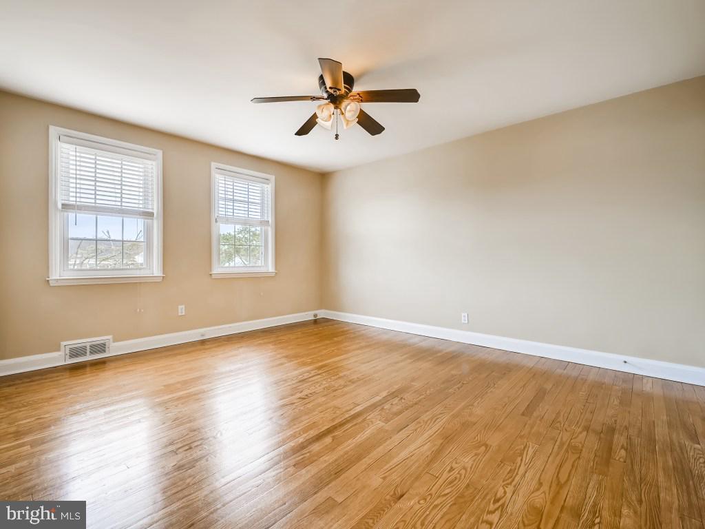 1810 Edgewood Road Towson, MD 21286 - Photo 13 of 32