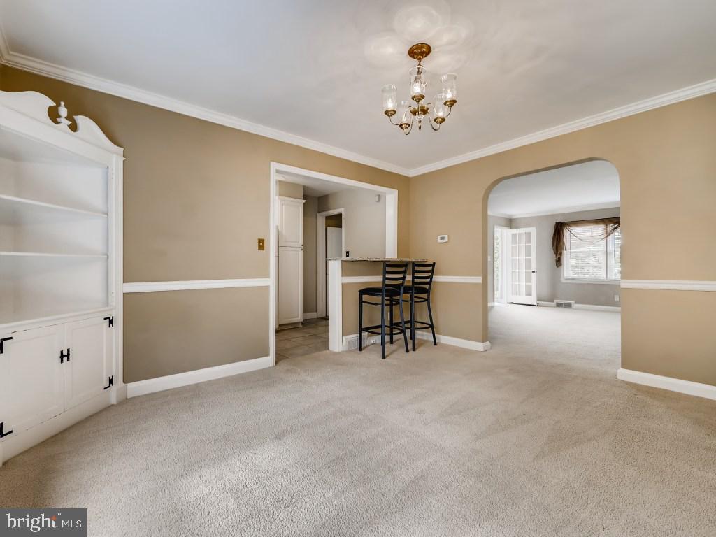 1810 Edgewood Road Towson, MD 21286 - Photo 8 of 32