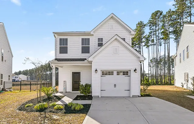 $385,000 | 523 Purple Finch Road, Summerville, SC 29486