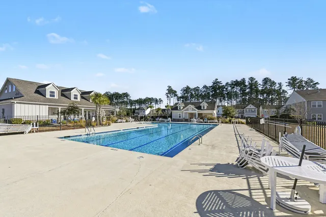 $385,000 | 523 Purple Finch Road, Summerville, SC 29486