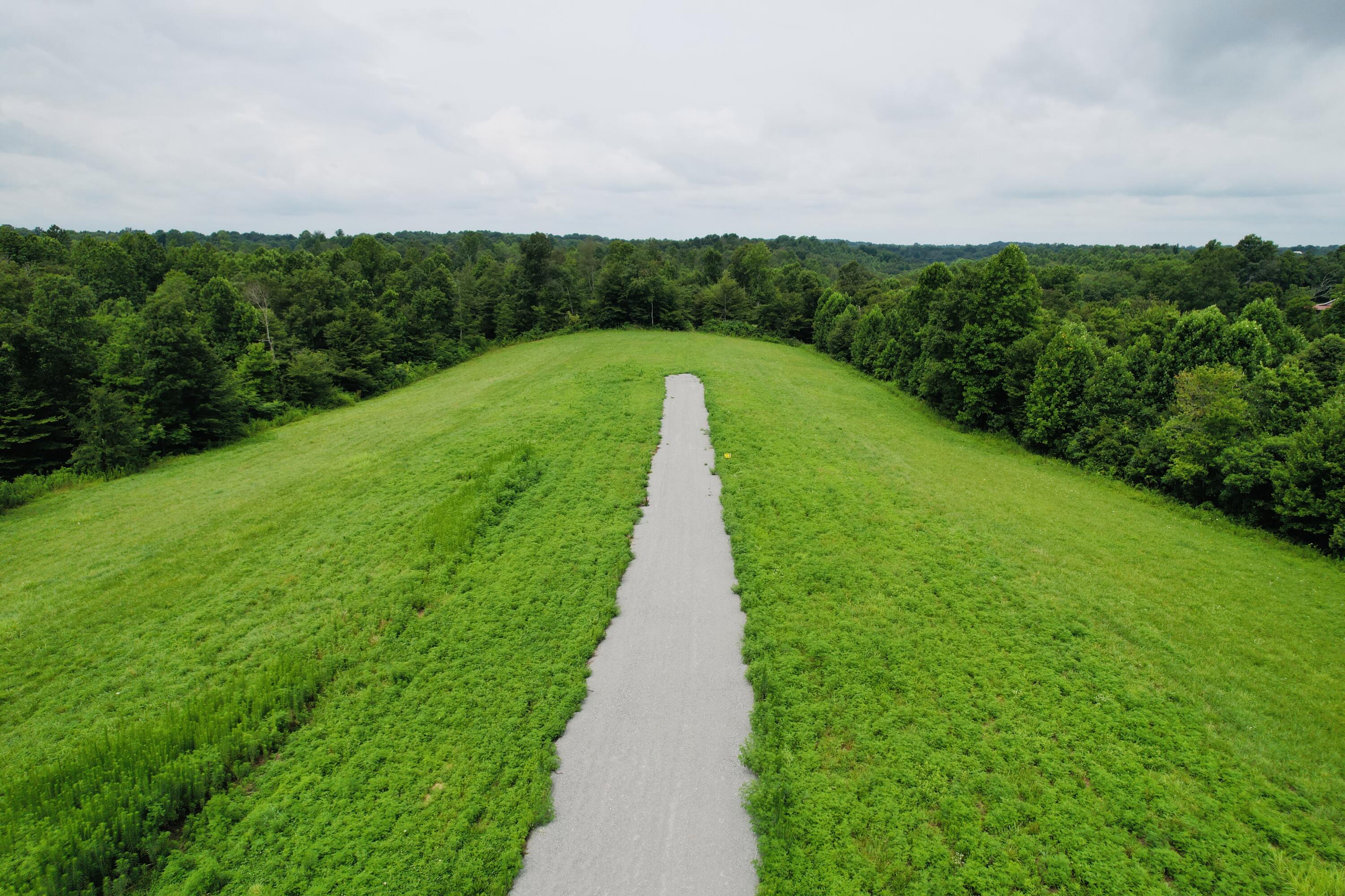 18-19 Purdy Sano Road Columbia, KY 42728 - Photo 1 of 18 1