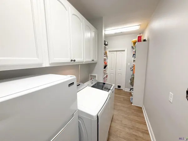 $319,900 | 27780 Lakeshore Drive, Walker, LA 70785