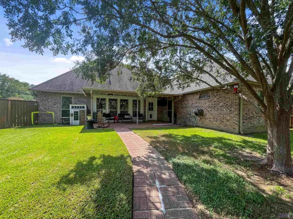 $319,900 | 27780 Lakeshore Drive, Walker, LA 70785